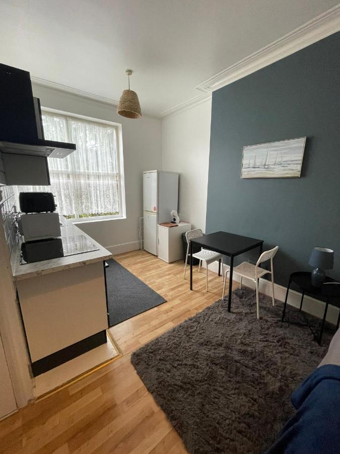 Wonderful Fully-Equipped Studio Near Central London 8 Exterior photo