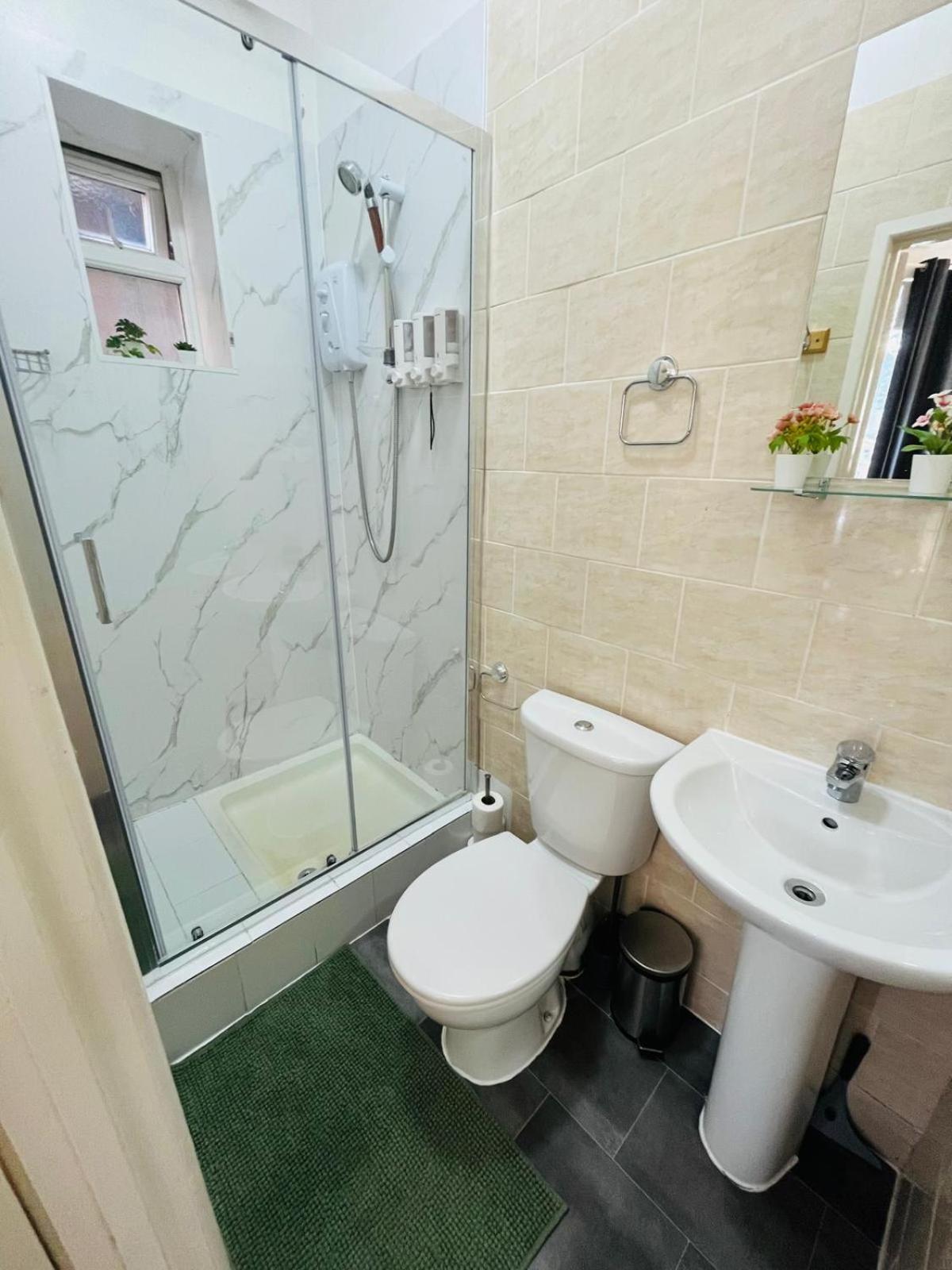 Wonderful Fully-Equipped Studio Near Central London 8 Exterior photo